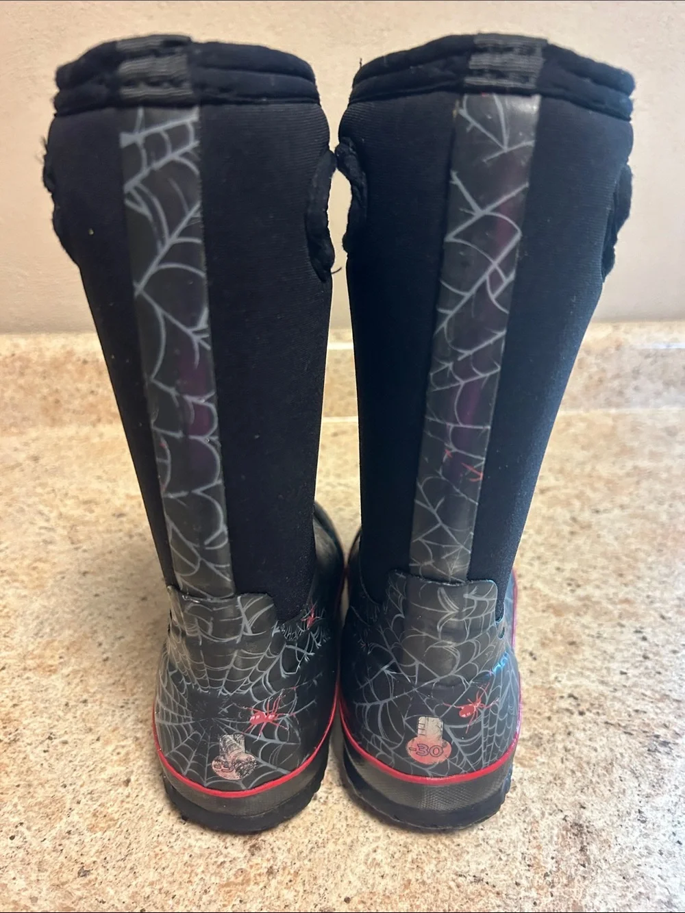 Bogs spider traction